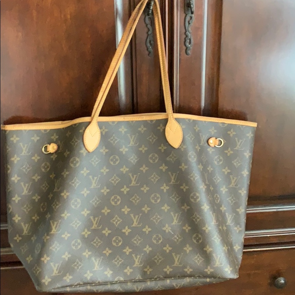 Neverfull purse
